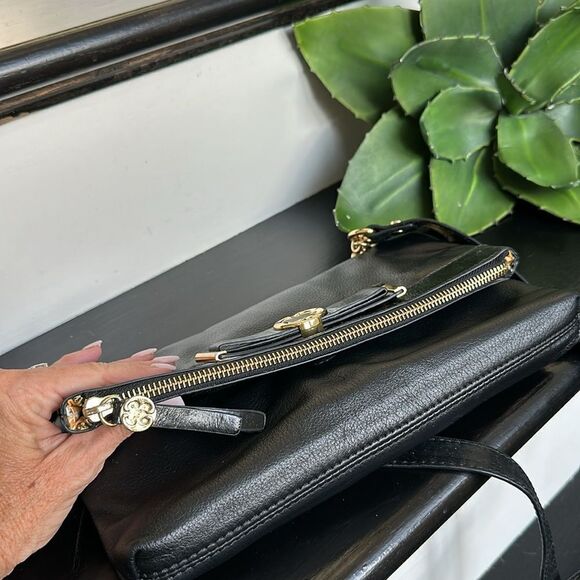 Emma Fox Black Leather Clutch with Gold Accents ** AS IS ** No strap - Picture 6 of 9